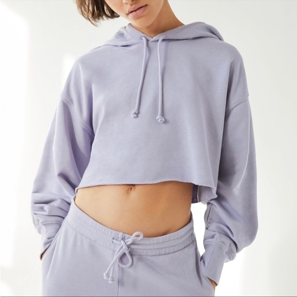 Aritzia Tops - ARITZIA TNA Airy Fleece Boyfriend Hoodie Cropped Oversized Lavender